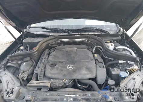 2015 Mercedes-Benz Glk 350 z USA, uszkodzony, nr VIN WDCGG5HB9FG352534